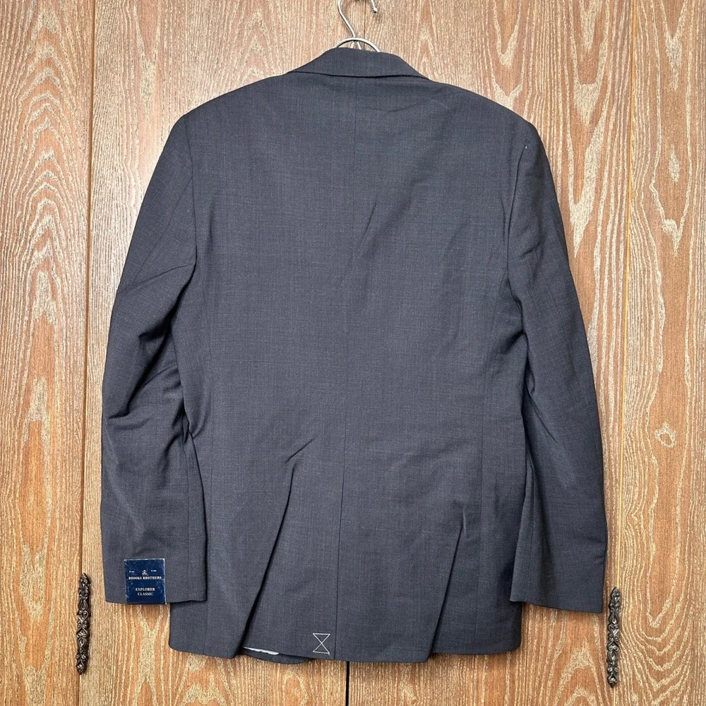 NWT Brooks Brothers Explorer Classic Blazer 38R Gray Classic Fit Style 100205423